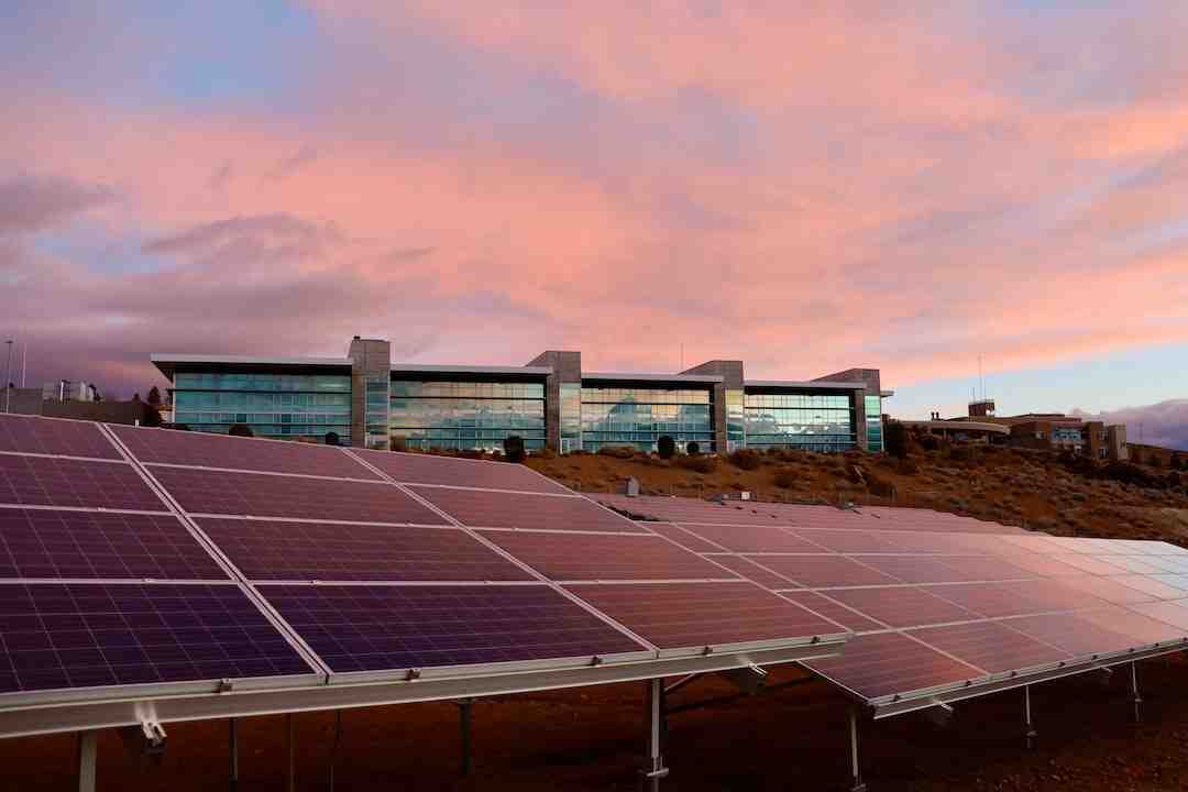 Quel est le principal inconvénient de l'énergie solaire photovoltaïque ?